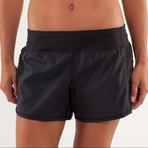 Lululemon Bright at Night Shorts Black 8